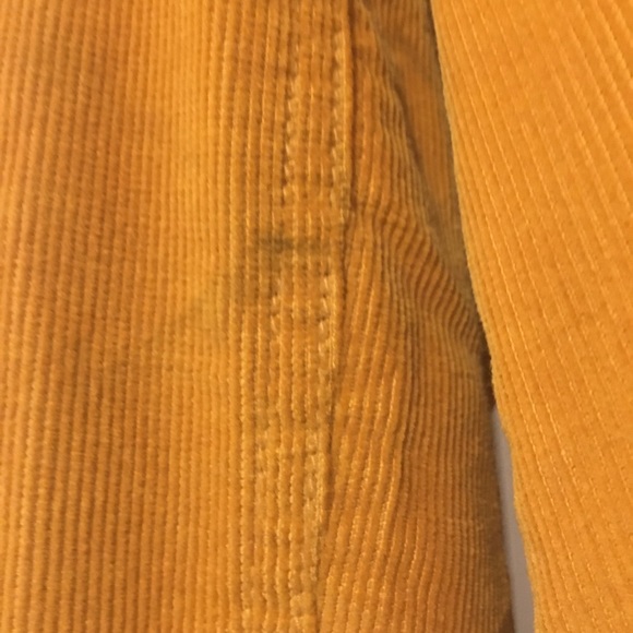 Gently Worn Powder River Outfitters; collection by Panhandle Corduroy Jacket 🧥 - Picture 5 of 12